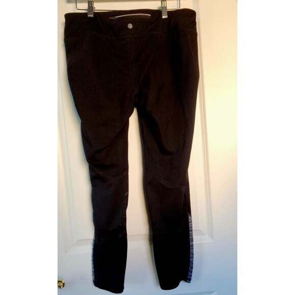 Tangerine Black Eyelet Side Pocket Crop Stretch Active Leggings Women’s Size L - Picture 1 of 14